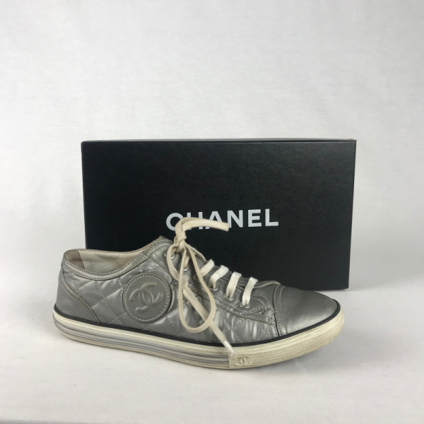 Chanel Sneaker Zilver